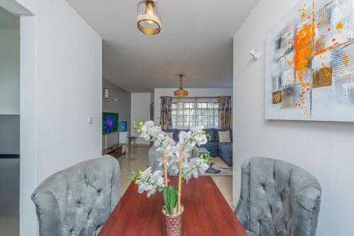 A3 Fully Furnished and Serviced 2 Bedroom Apartment in Westlands Parklands Nairobi