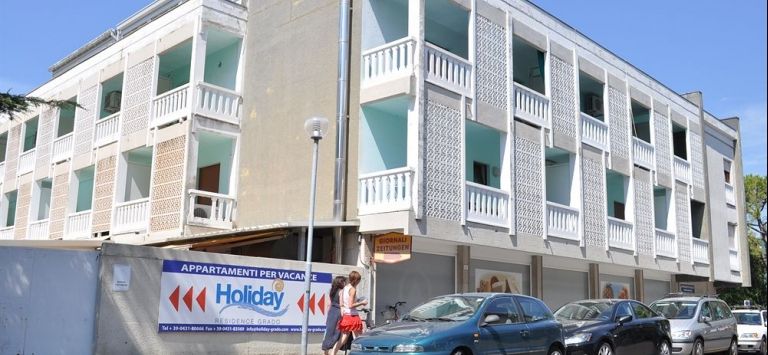 Holiday Appartamenti — 4-Star Luxury Hotel in Grado, Italy