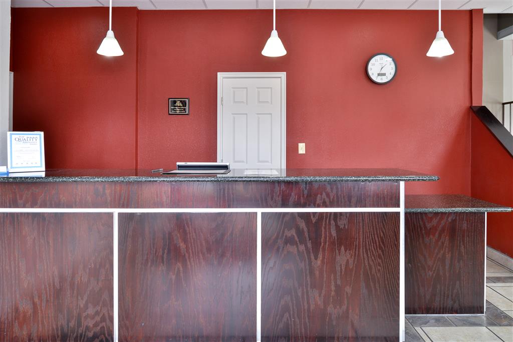 Americas Best Value Inn Tulsa at I 44 - photo 8