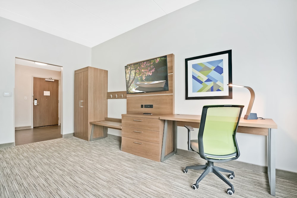 Holiday Inn Express Jacksonville South Bartram Prk - photo 14