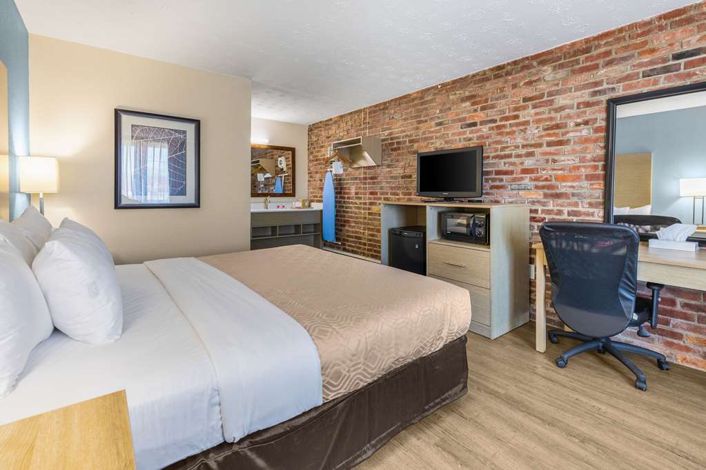 Econo Lodge Middlesboro - photo 19