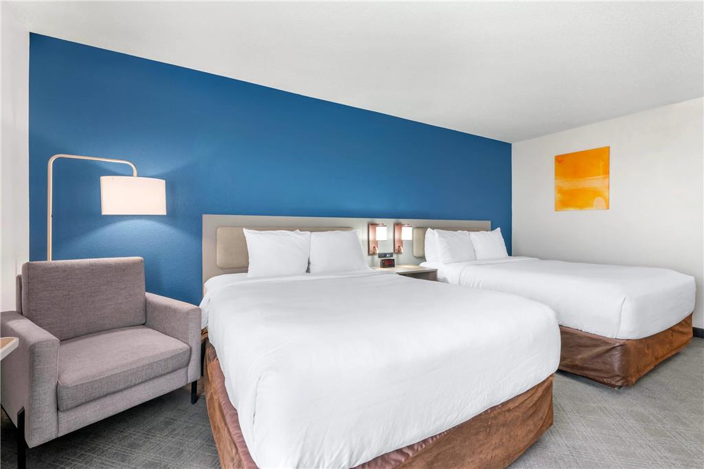 Comfort Inn & Suites Sheboygan I 43 - photo 16