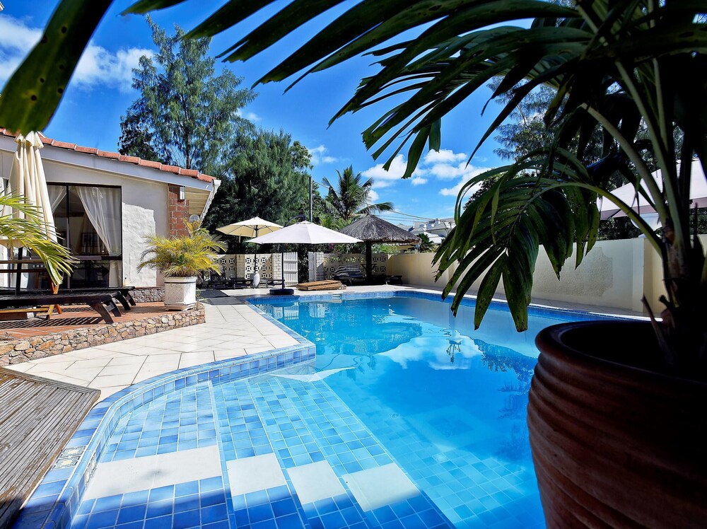 Villa With in Machabee With Pool Access Enclosed Garden a — 4-Star Luxury Hotel in Victoria, Seychelles
