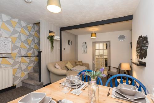 Minfordd in Llanfairpwllgwyngyll, United Kingdom