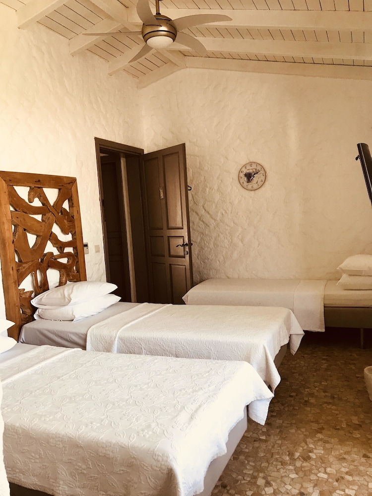 Ala Baykuş Otel in Cesme, Turkey