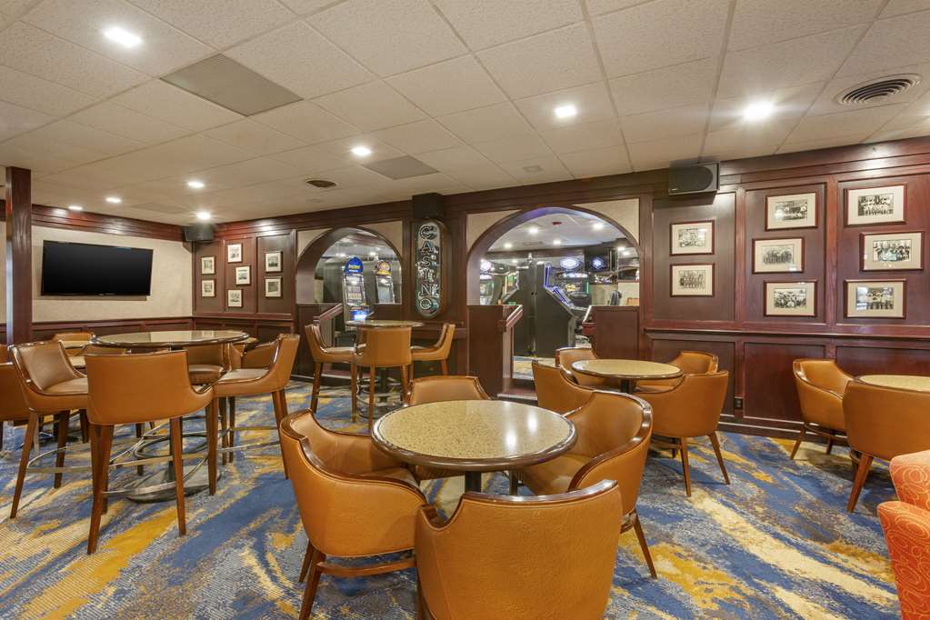 Best Western Plus Butte Plaza Inn - photo 42