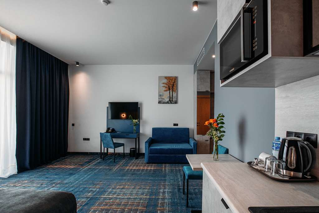 Guest room