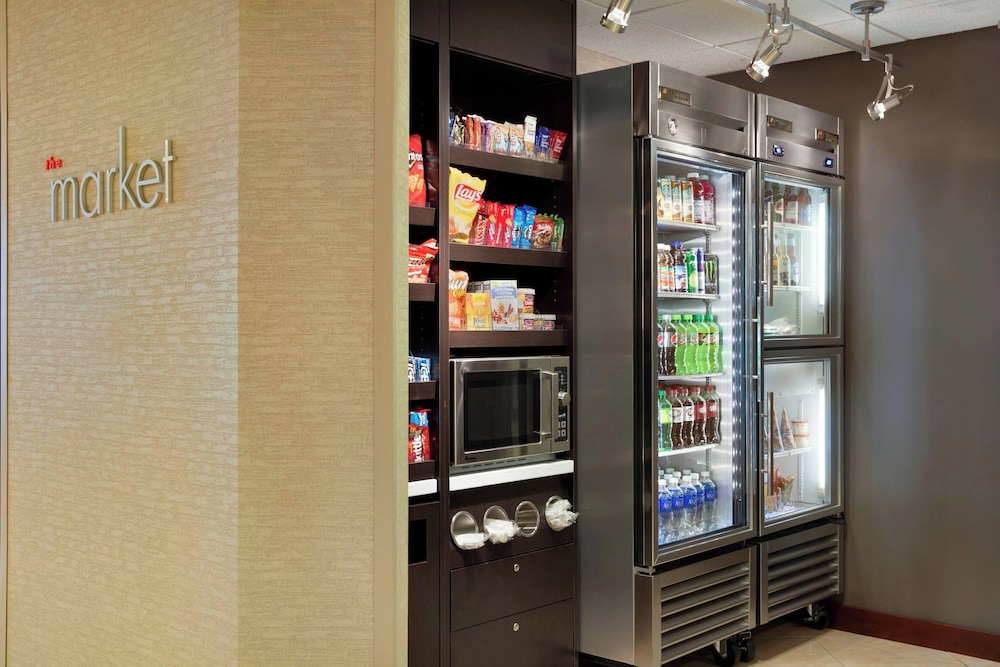 Courtyard Marriott Fort Smith Downtown - photo 14