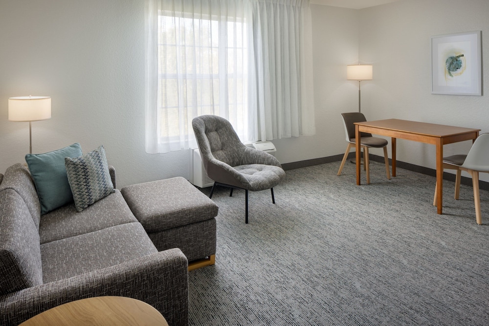 TownePlace Suites by Marriott Orlando East UCF Area - photo 20