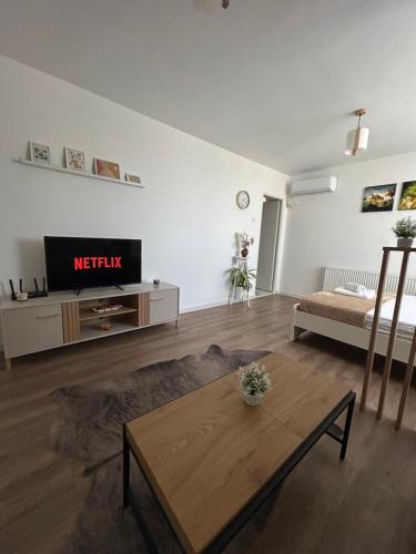 Circus Park Studio 58 — 4-Star Luxury Hotel in Bucharest, Romania