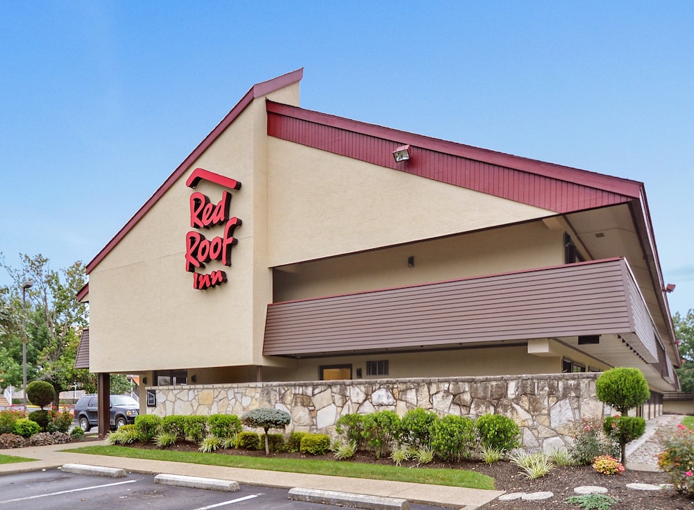 Red Roof Inn Huntington - featured photo
