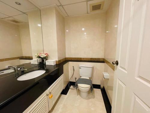 Supalai Oriental Place