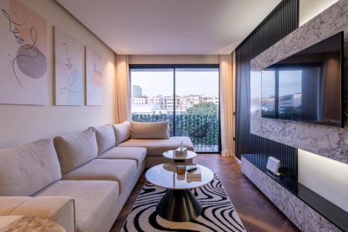 Appartement luxueux plein centre Casablanca 2 Personnes — 4-Star Luxury Hotel in Casablanca, Morocco