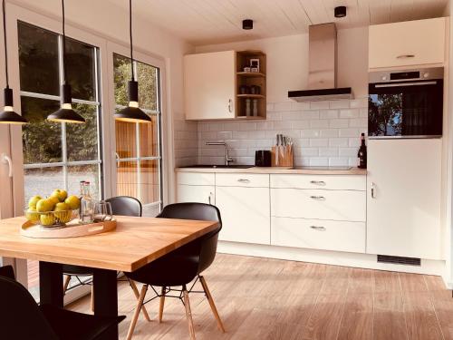 Gartenhaus L Sommerhaus 54 — 4-Star Luxury Hotel in Kappeln, Germany