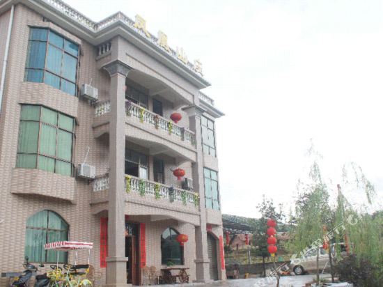 Feng Huang San Zhuang in Tangdong, People's Republic of China