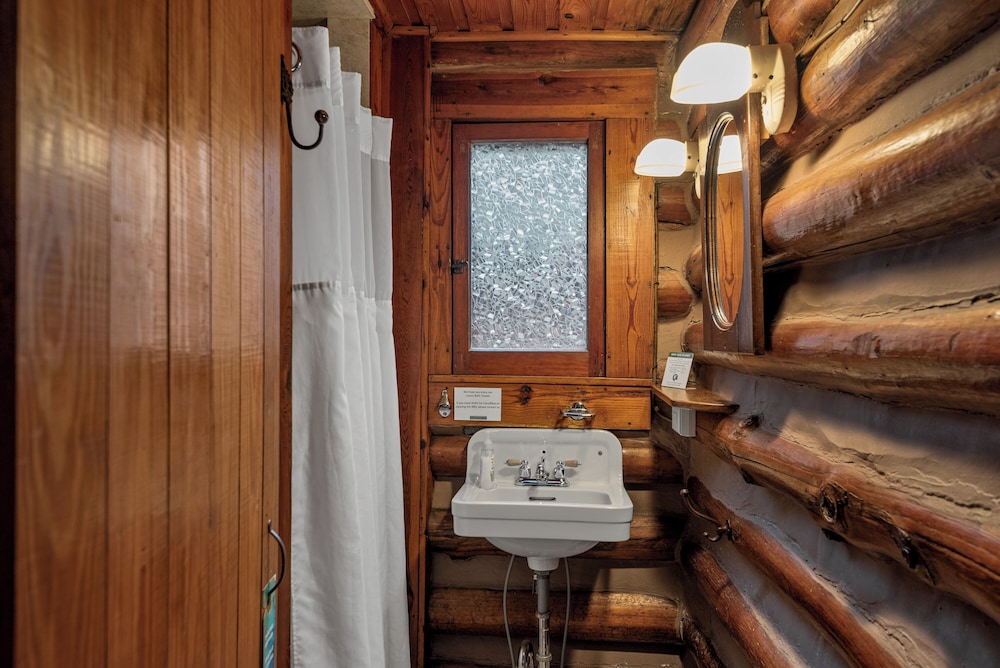 Tall Pines Inn - photo 112