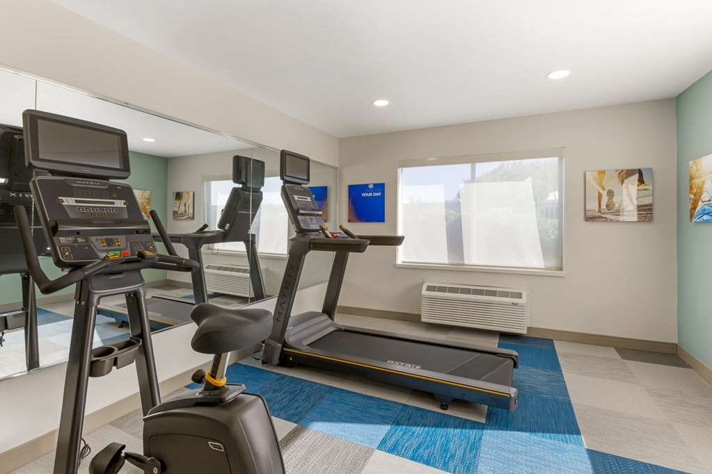 Comfort Suites At Tucson Mall - photo 36