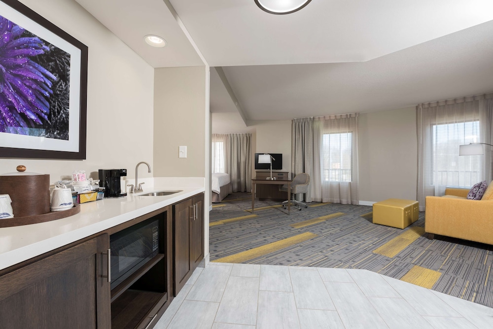 Hampton Inn & Suites West Lafayette - photo 12