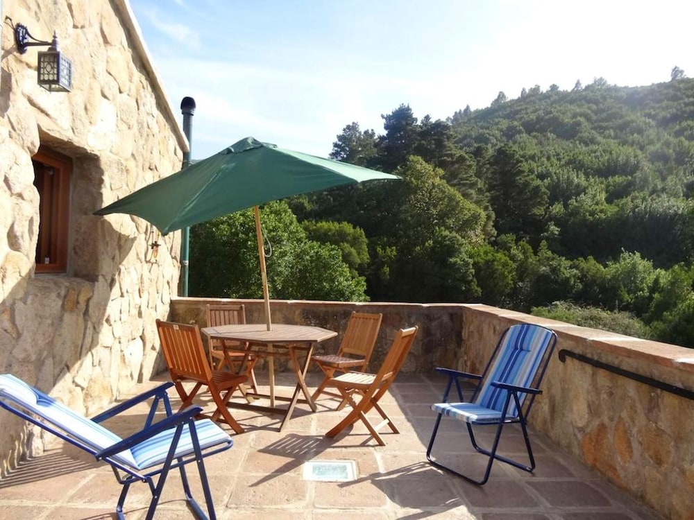 Casa Rural La Gustoza — 4-Star Luxury Hotel in Sauzal, Spain