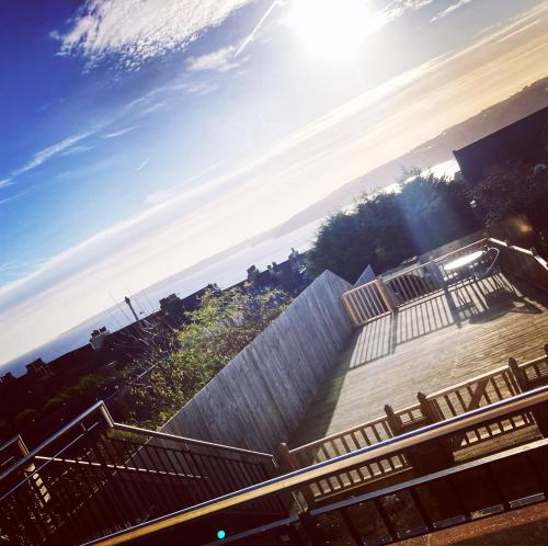 Seabourne Penthouse Stunning Seaviews with optional hot tub hire at Homesweetholidayhomes