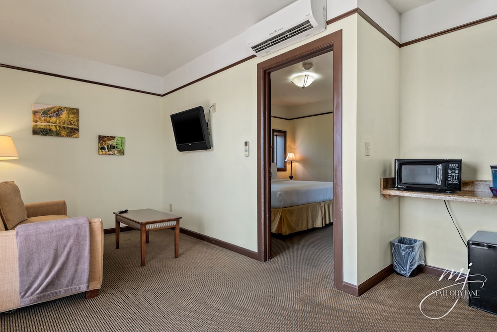 Hotel Seville - photo 31