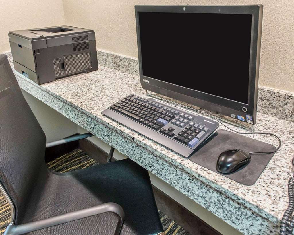 MainStay Suites Pittsburgh Airport - photo 31