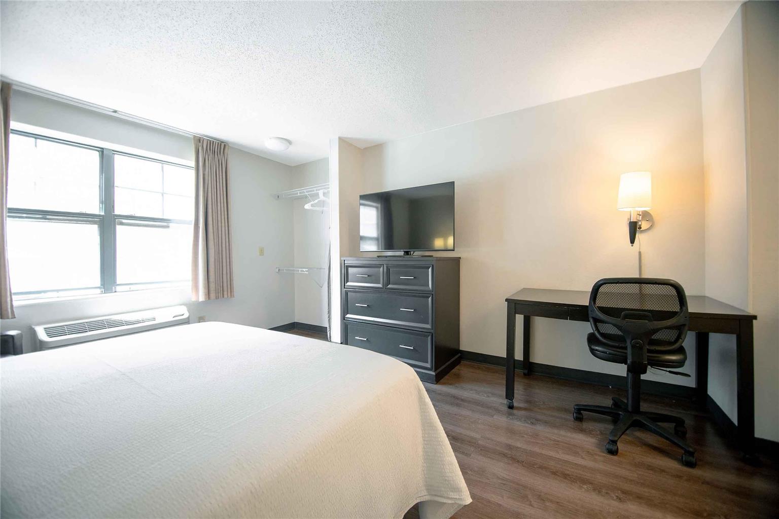 Extended Stay America Suites Tucson Grant Road - photo 18