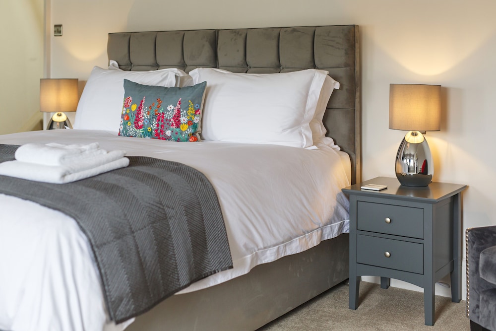 Alton House — 4-Star Luxury Hotel in Sheringham, United Kingdom
