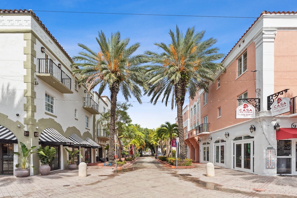 Kasa El Paseo Miami Beach - photo 81