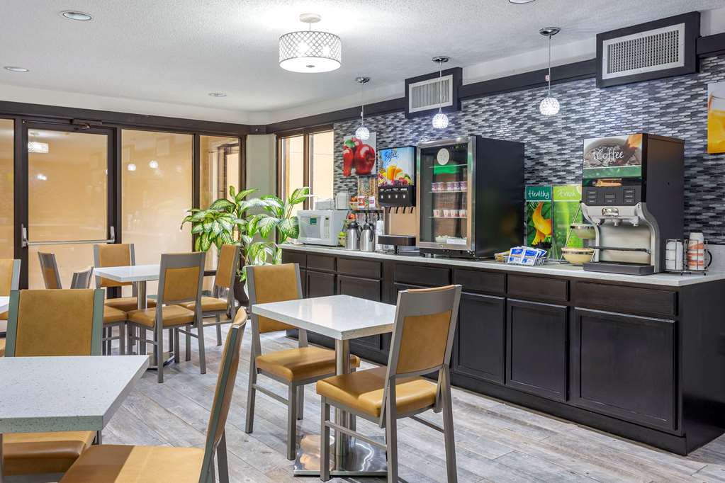 Quality Inn St. Robert Ft. Leonard Wood - photo 29