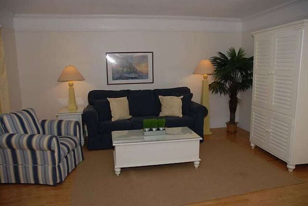 864 Ketch Court at The Sea Pines Resort - photo 3