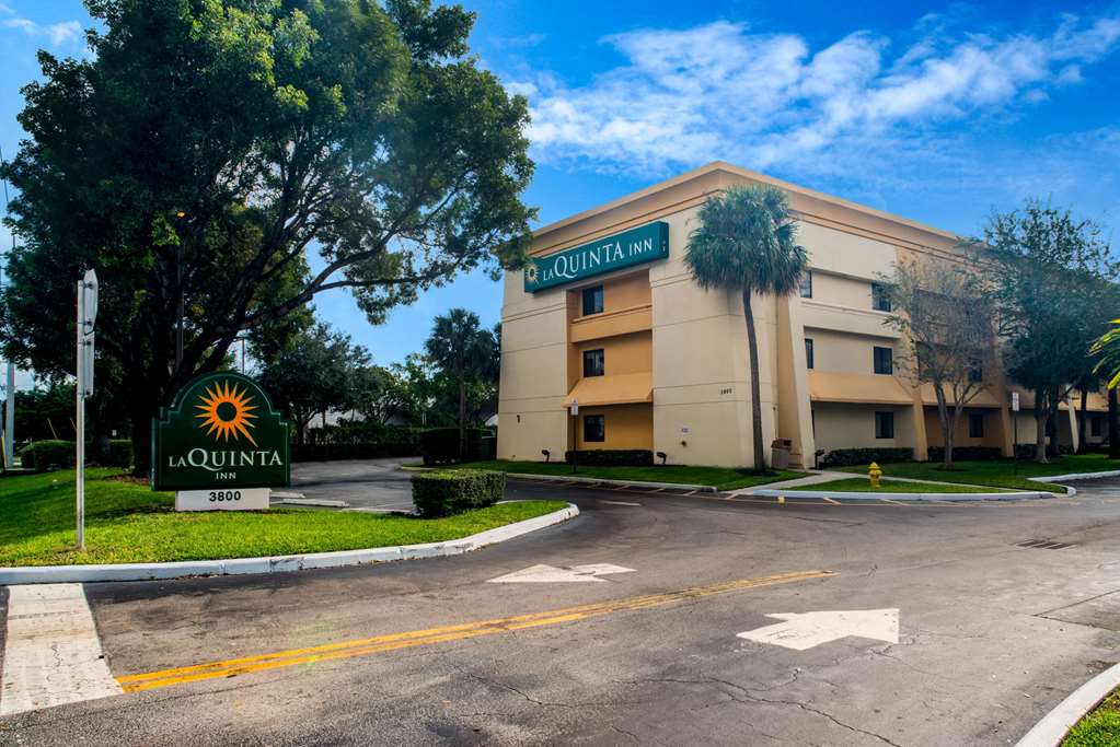 La Quinta Inn by Wyndham Ft. Lauderdale Tamarac East - photo 5