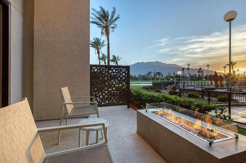 DoubleTree by Hilton Hotel Golf Resort Palm Springs - photo 108
