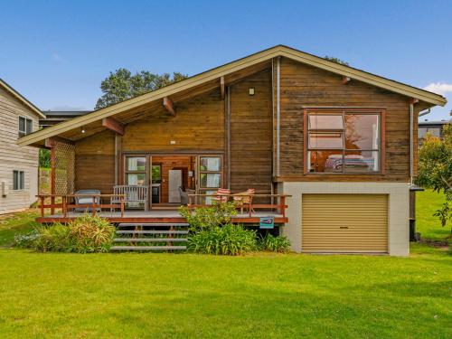 Boltons Bach Whangapoua Bach in Unknown City, New Zealand