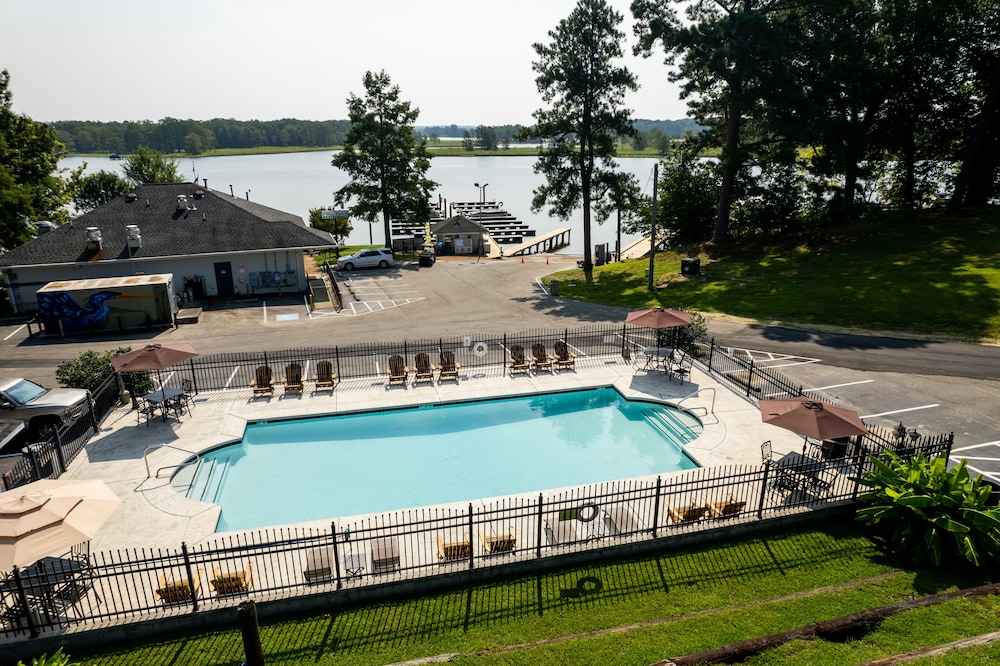 River's Rest Marina & Resort - photo 32