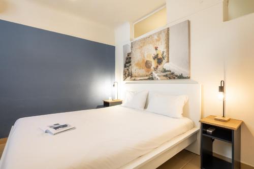 Alexandras Apartment by Olala Homes — 4-Star Luxury Hotel in Athens, Greece