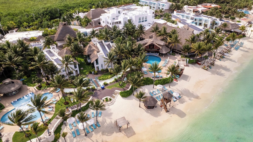 Margaritaville Island Reserve Riviera Cancún A Karisma All Inclusive Experience for All — 5-Star Luxury Hotel in Puerto Morelos, Mexico