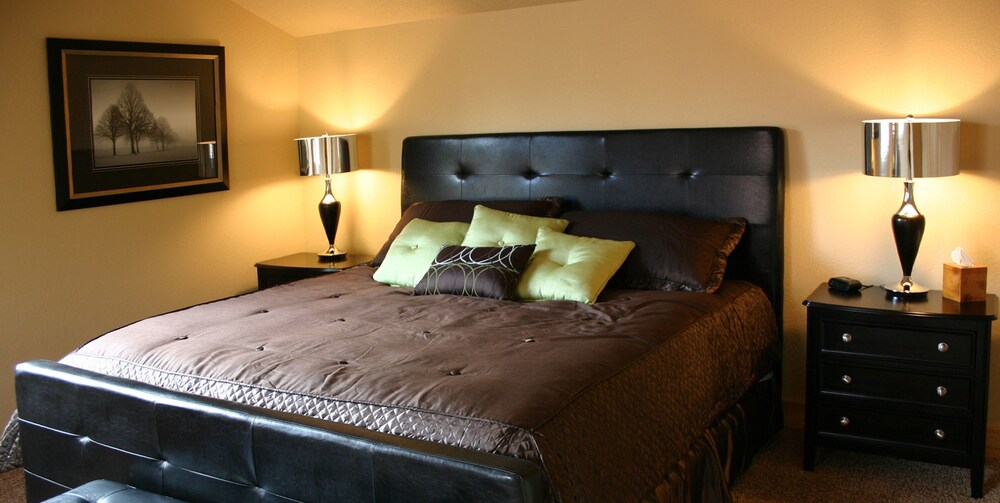 Terry Peak Chalets — Lead — photo 3