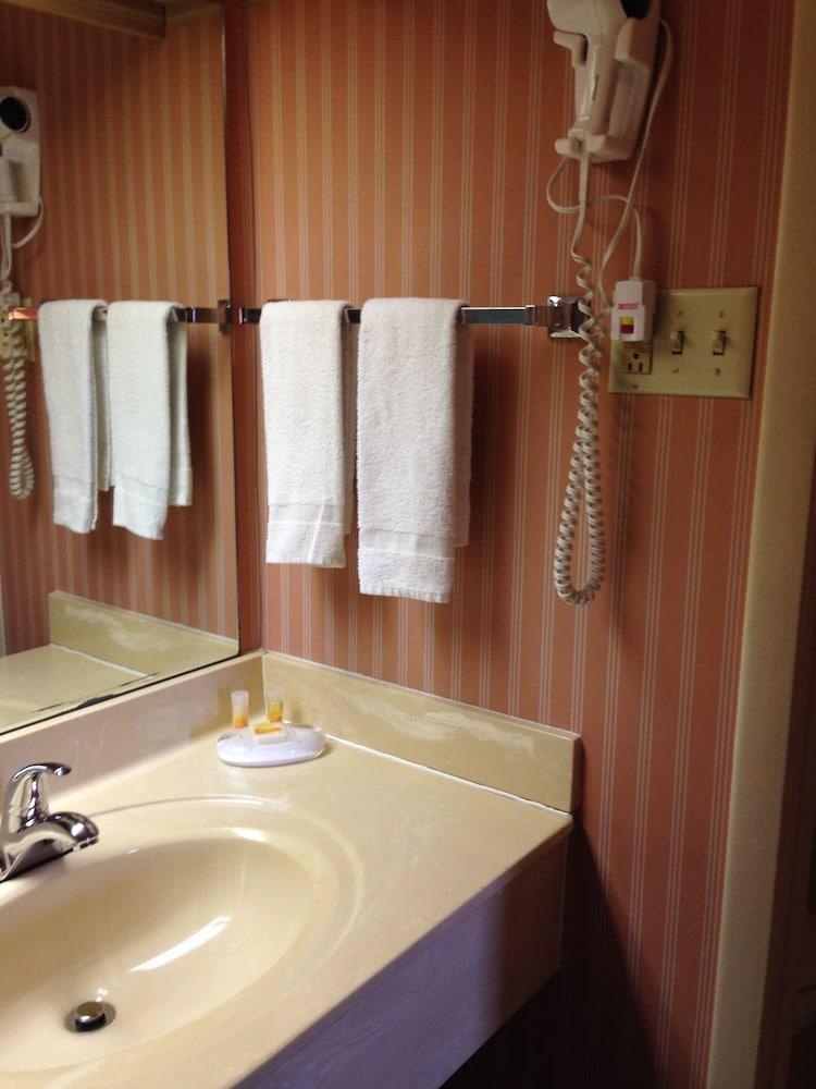 Days Inn Florence Downtown - photo 24