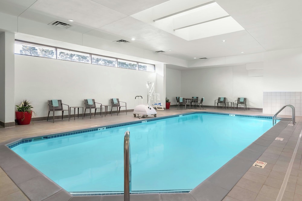 Courtyard by Marriott Minneapolis St. Paul Airport - photo 16