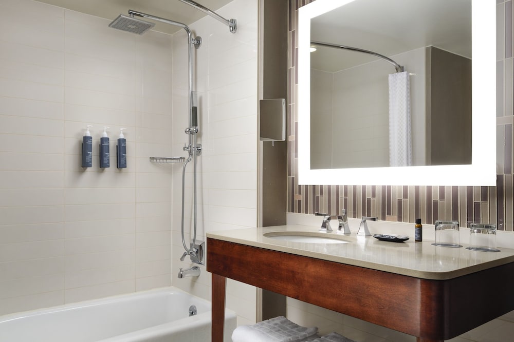 The Westin Portland Harborview - photo 17