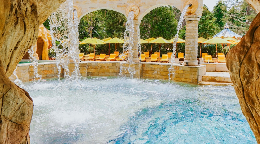 Dreamland Oasis Hotel Chakvi