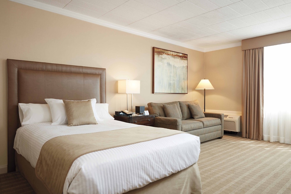 Ethan Allen Hotel - photo 12