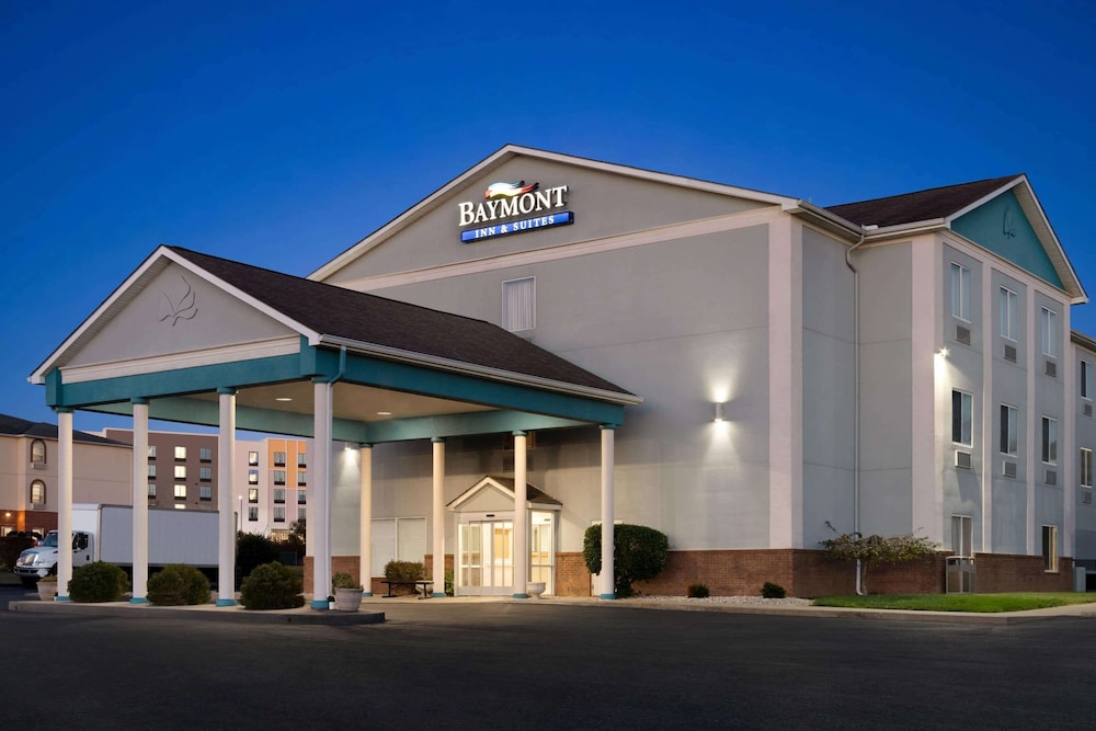 Baymont by Wyndham Elizabethtown - photo 2