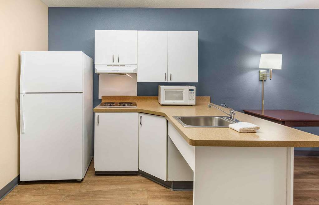 Extended Stay America Suites Memphis Germantown West - photo 29