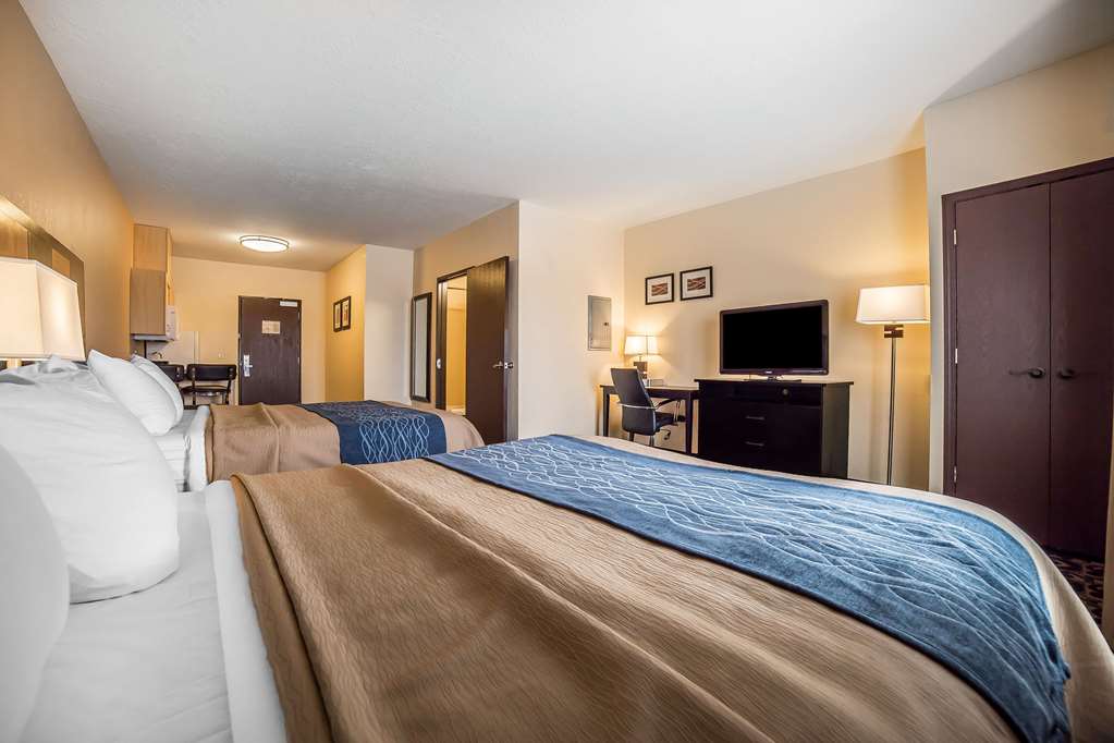 Comfort Inn Ballard Roosevelt - photo 34