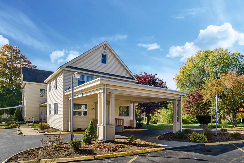 Econo Lodge Sturbridge Route 20 - photo 6