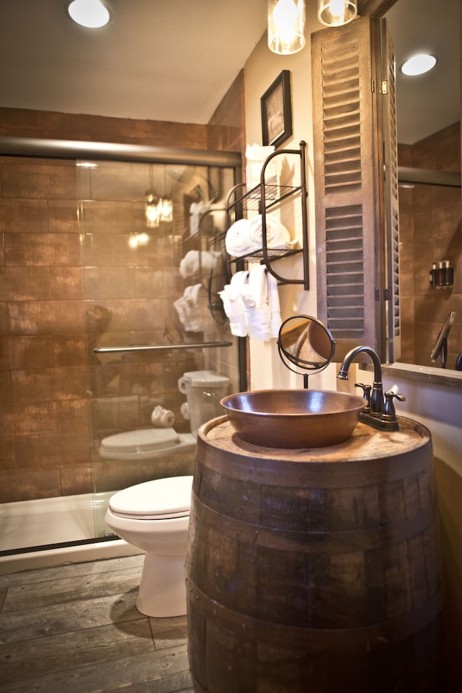 Maxwell Mansion - photo 20