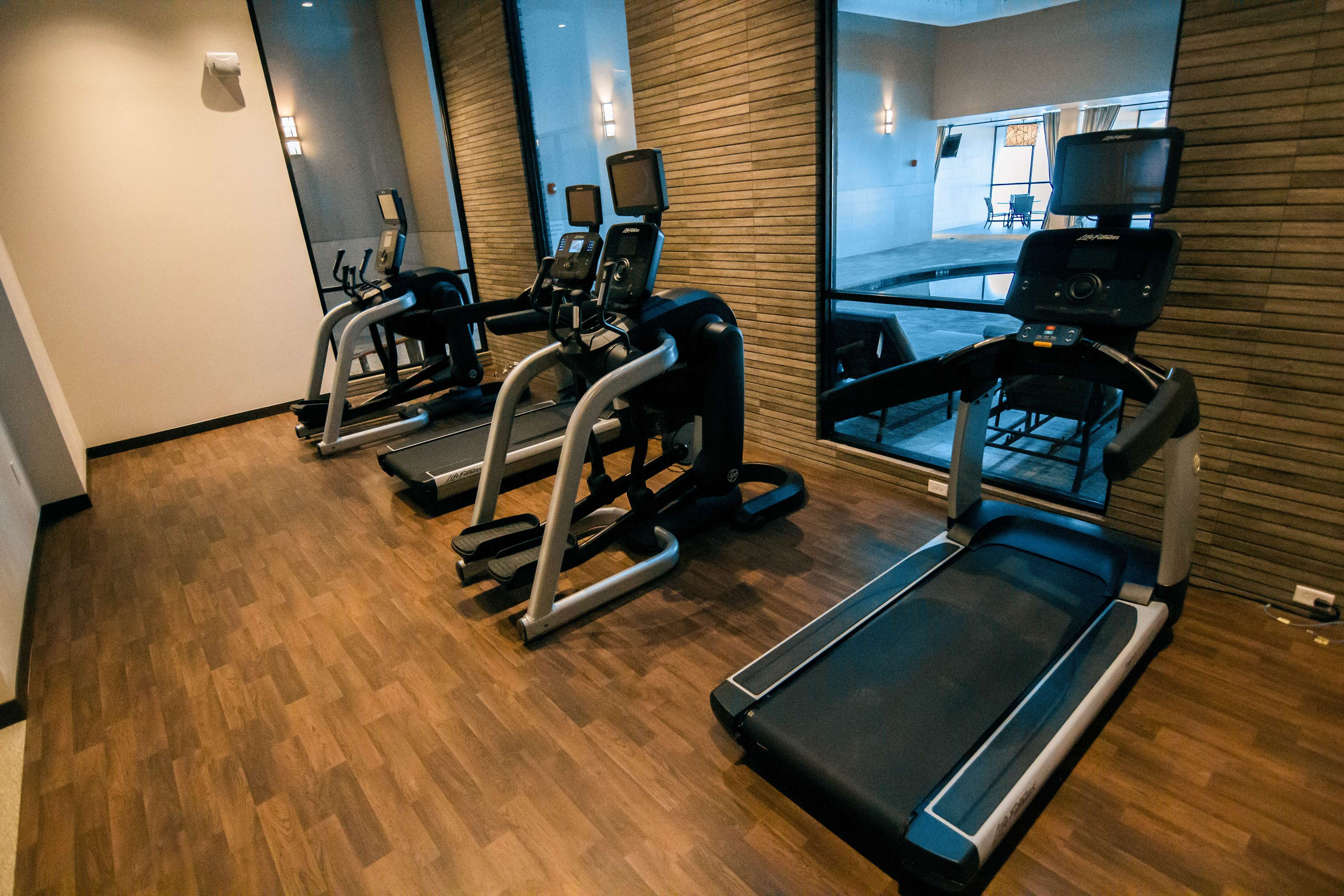 DoubleTree by Hilton Lubbock University Area - photo 17