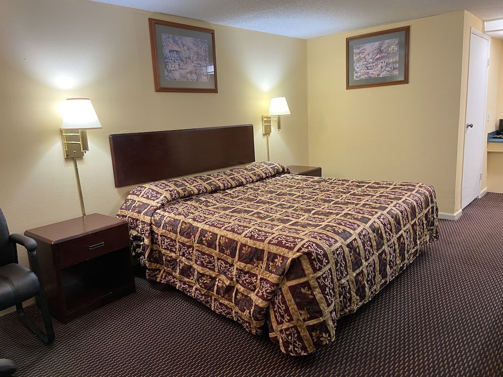 Corbin Inn - photo 8